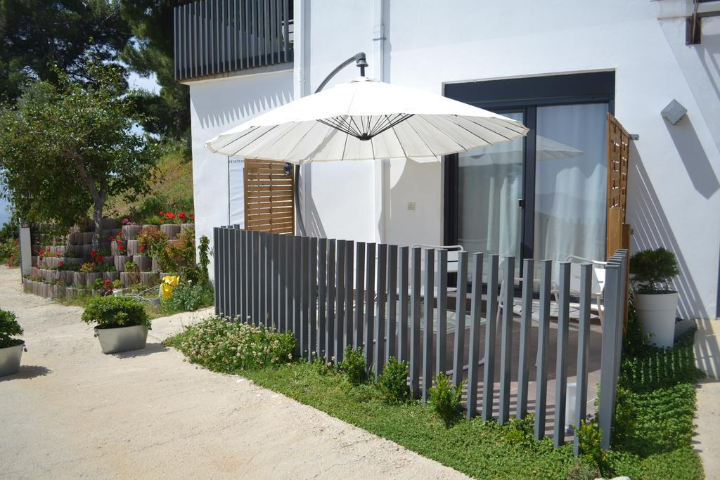Aparthotel Entechnos Living à Megali Ammos  Extérieur photo